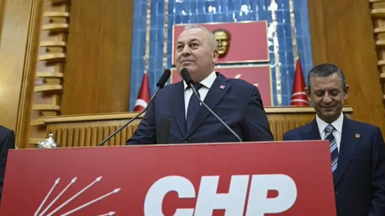 Bu mesaj yeni partinin sinyali mi? Cemal Enginyurt’tan çok konuşulacak paylaşım