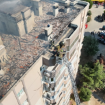 Izmirde faciadan donuldu itfaiyenin hizli mudahalesi hayat kurtardi DUgf7sFk